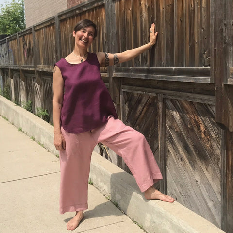 Model is 5'5.5" or 166cm | TOWN PANT Colour/Cut/Length: Dusty Rose/Regular Cut/Length 1 | SLEEVELESS TUNIC Colour/Size/Length: Deep Plum/Small/Shorter Model is 5'5.5" or 166cm | TOWN PANT Colour/Cut/Length: Dusty Rose/Regular Cut/Length 1 | SLEEVELESS TUNIC Colour/Size/Length: Deep Plum/Small/Shorter