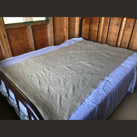 Enormous Cotton Linen Antique Damask Towel (Single Bed Sized) Enormous Cotton Linen Antique Damask Towel (Single Bed Sized)