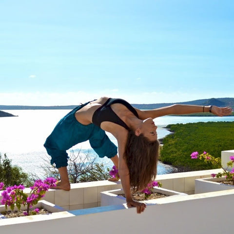 Light Weight Yoga Bloomers in Teal <br>Pictured here: Mel Gosse, Ultramartonista.<a href="http://ultramelandjon.com/" target="_blank"> ultramelandjon.com</a> <br>Photo taken on Madagascar