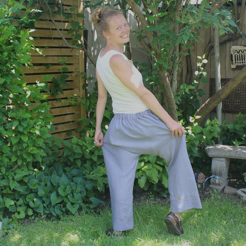 Linen Dream Pants: Loose-Fitting Yoga Pants for Women <br>this colour is no longer available, sorry!
