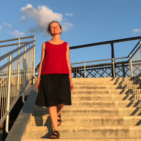 We took these pictures on the steps and with my bike (Rosie here) to show you how light weight a single slip is. I have my black knicker-slip underneath, so I don't care!!! ;-) Feeling lighter than a feather!